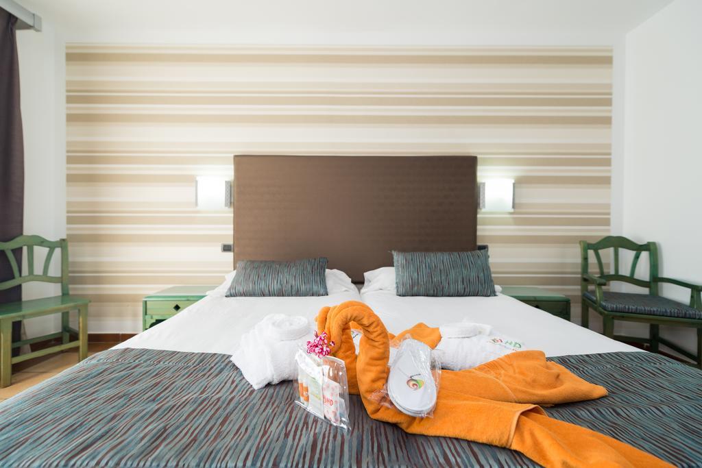 Апартаменты Hd Pueblo Marinero - Adults Only Коста Бланка Экстерьер фото