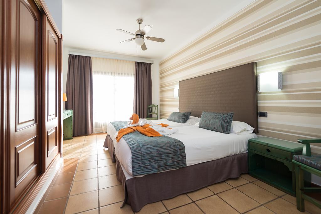Апартаменты Hd Pueblo Marinero - Adults Only Коста Бланка Экстерьер фото